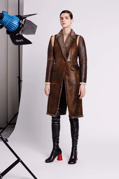 Look 12